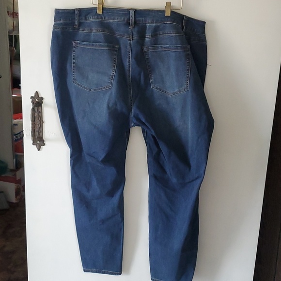 Jeans - Picture 4 of 4